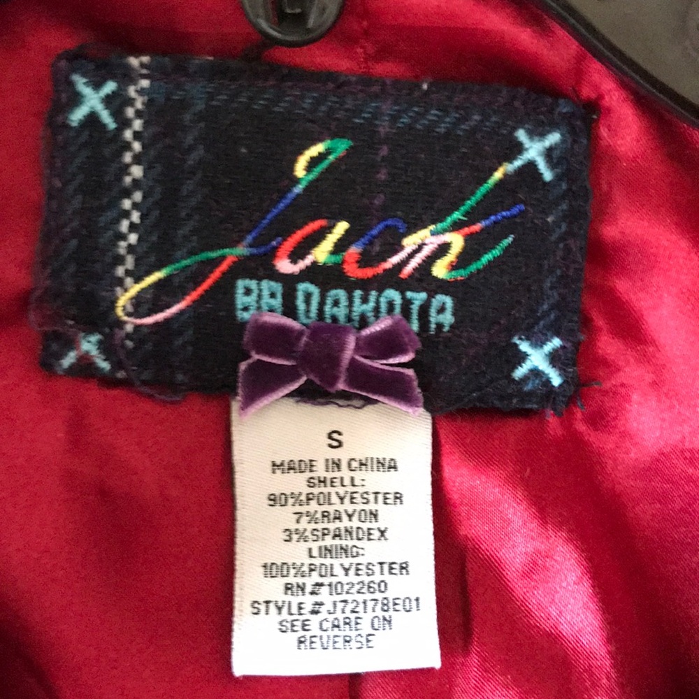 Jacket - Picture 3 of 4